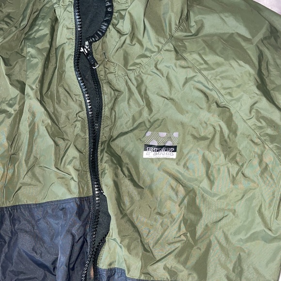 PINK wind breaker - Picture 2 of 3